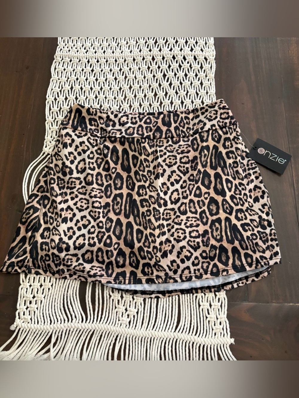 Onzie Leopard Print Skort - S - Black and Tan